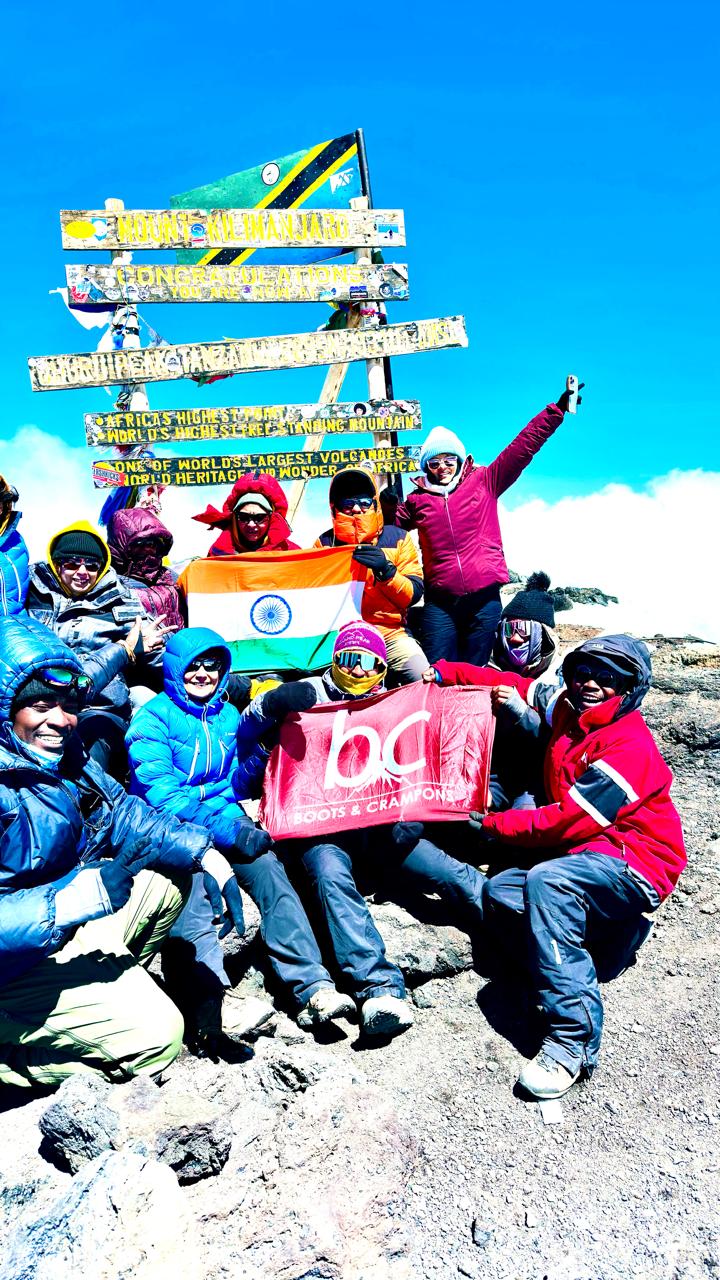 Parul and team for mount Kilimanjaro